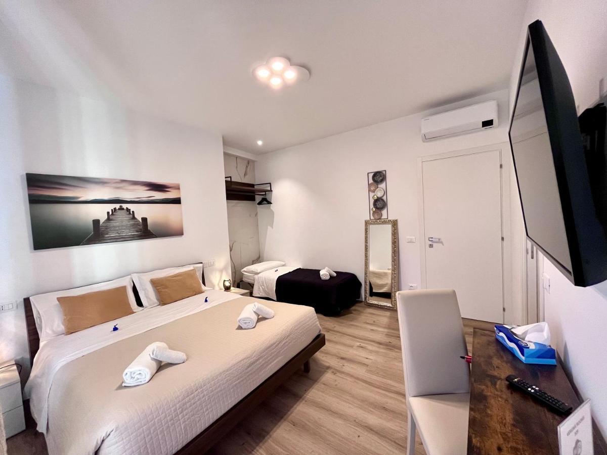 Verona Rooms 109 Экстерьер фото